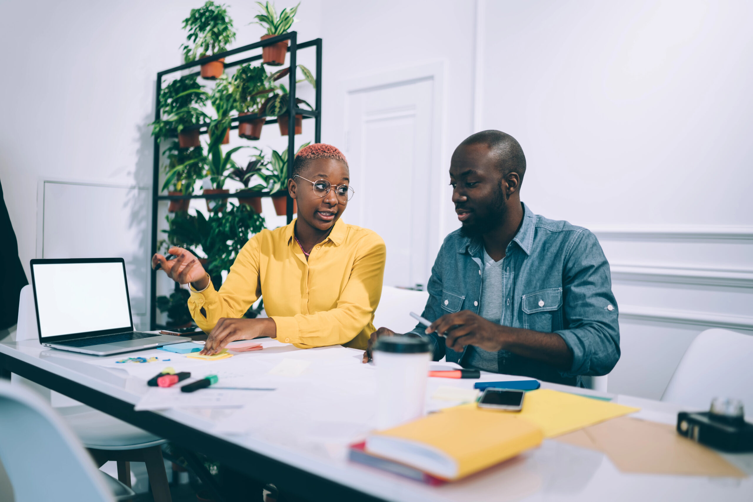 Senior advisors discussing a transaction